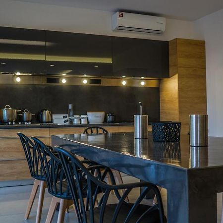 Heraklion Airport Family Lux Apartment Esterno foto