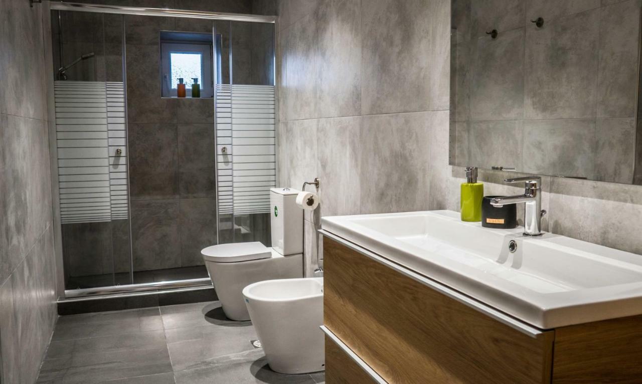 Heraklion Airport Family Lux Apartment Esterno foto