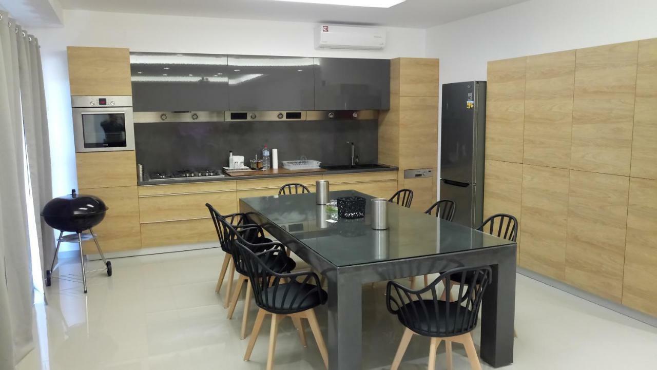 Heraklion Airport Family Lux Apartment Esterno foto