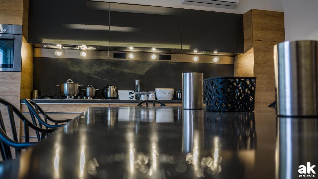 Heraklion Airport Family Lux Apartment Esterno foto
