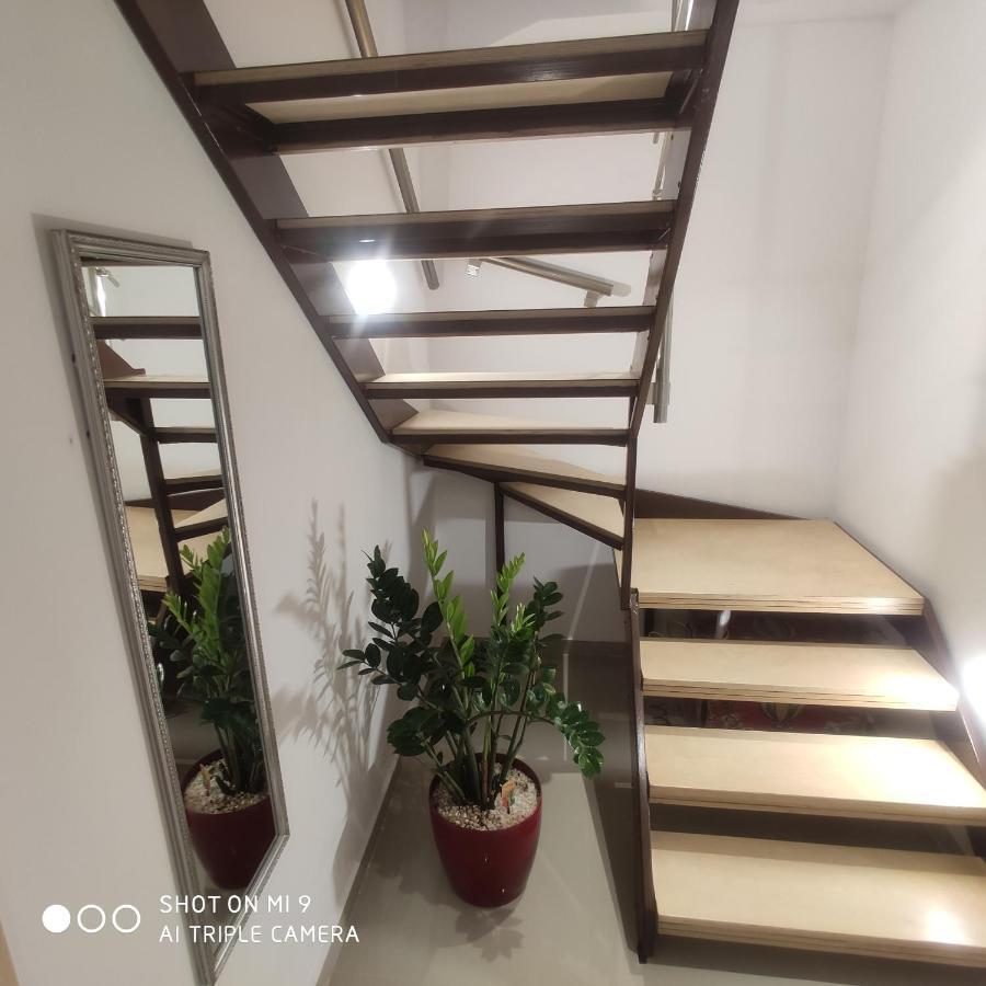 Heraklion Airport Family Lux Apartment Esterno foto