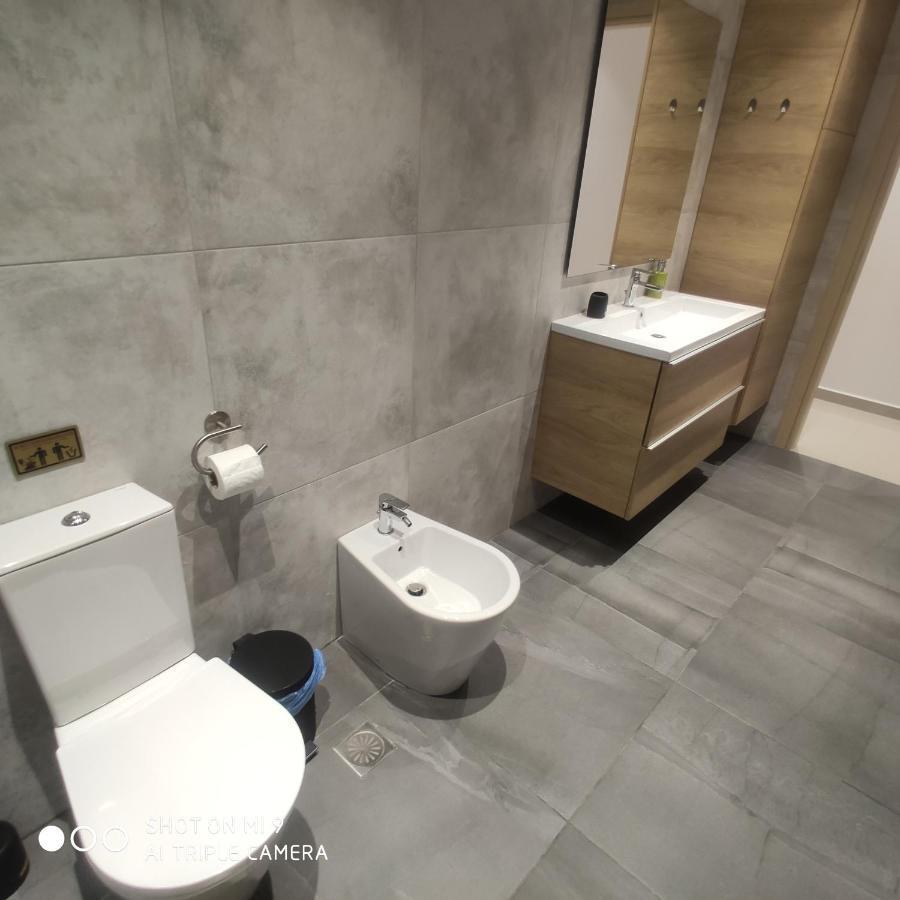 Heraklion Airport Family Lux Apartment Esterno foto